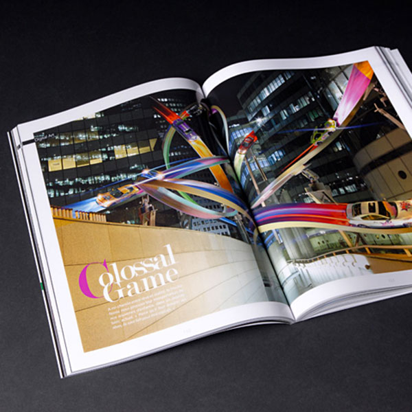 in & out conception du magazine double en collaboration avec pixart images et id press